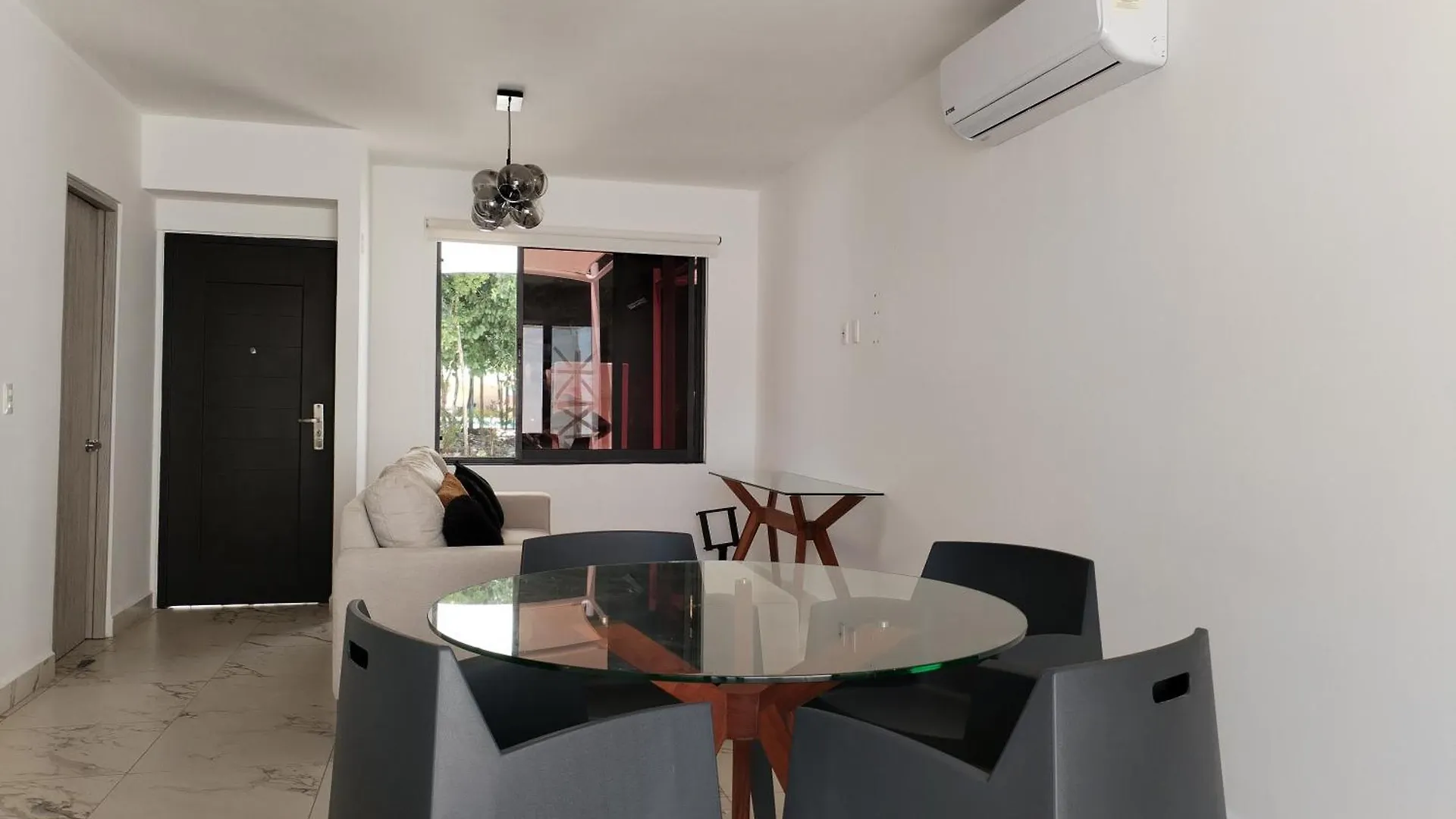 Hermosa Casa En Residencial Bali Playa del Carmen